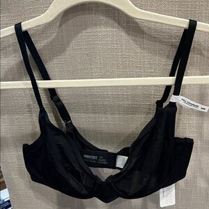 NWT Aerie Smoothez Black Underwire Bra size 36B